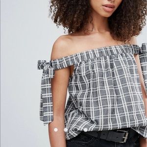 NWT💕Mink Pink Check Off The Shoulder Top